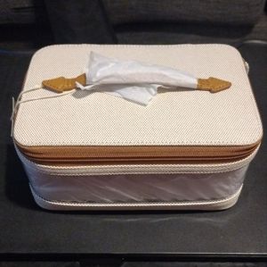 Paravel see all vanity case ppl